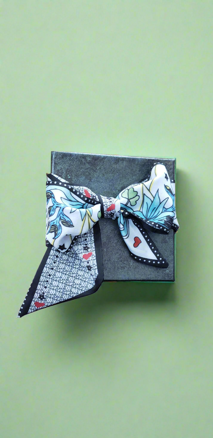 The Lovers Scarf Gift Box