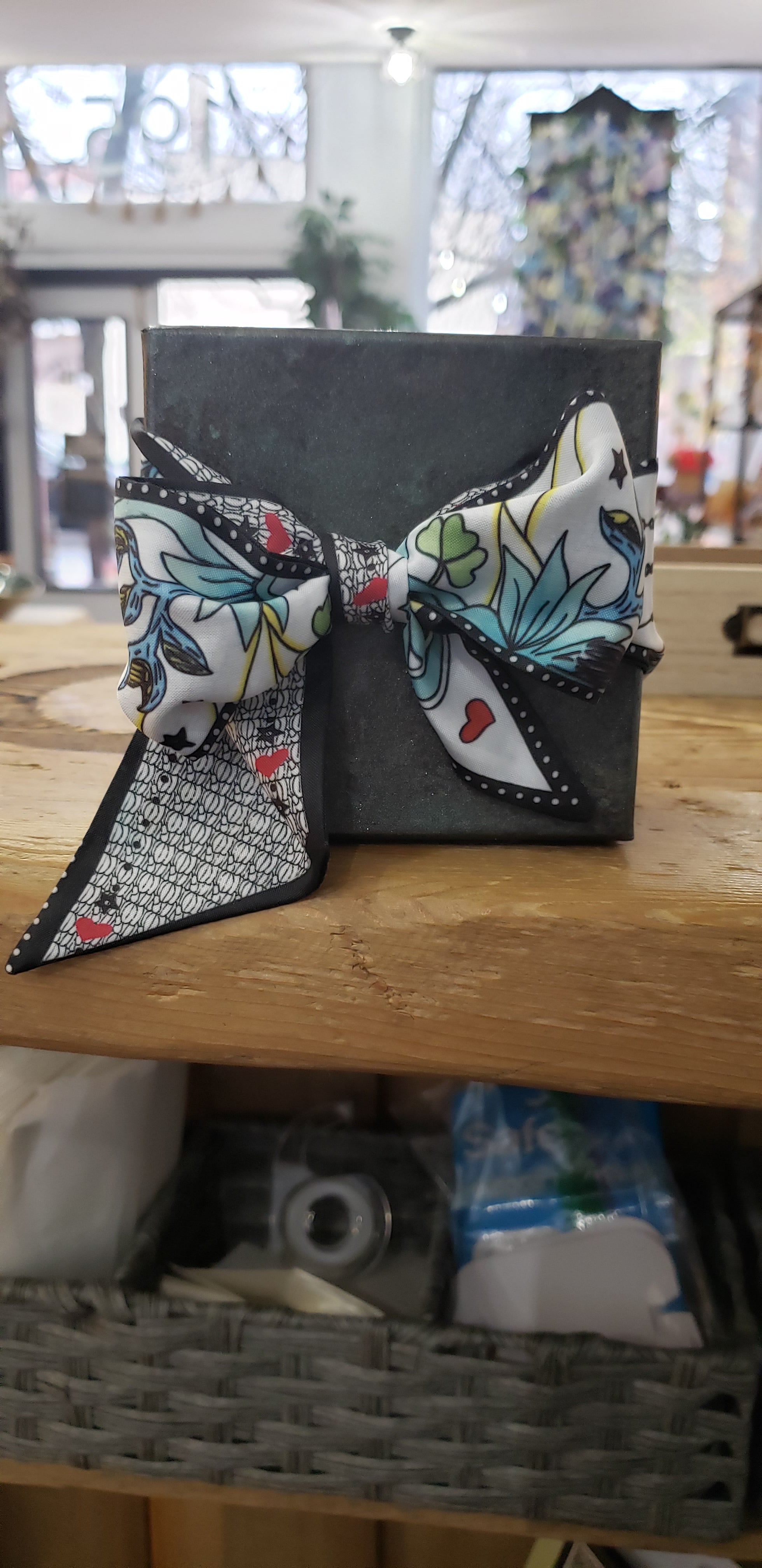 The Lovers Scarf Gift Box