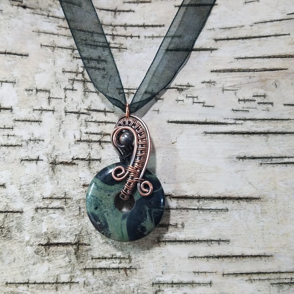 Pendant copper woven kambaba Jasper donut bead
