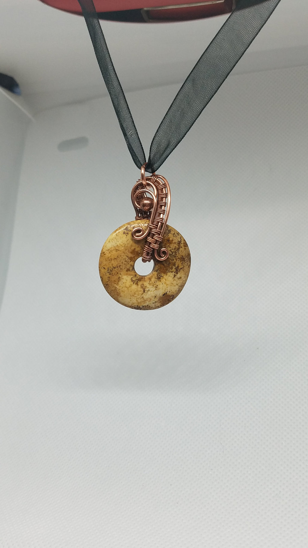 Pendant copper wire woven picture Jasper donut bead