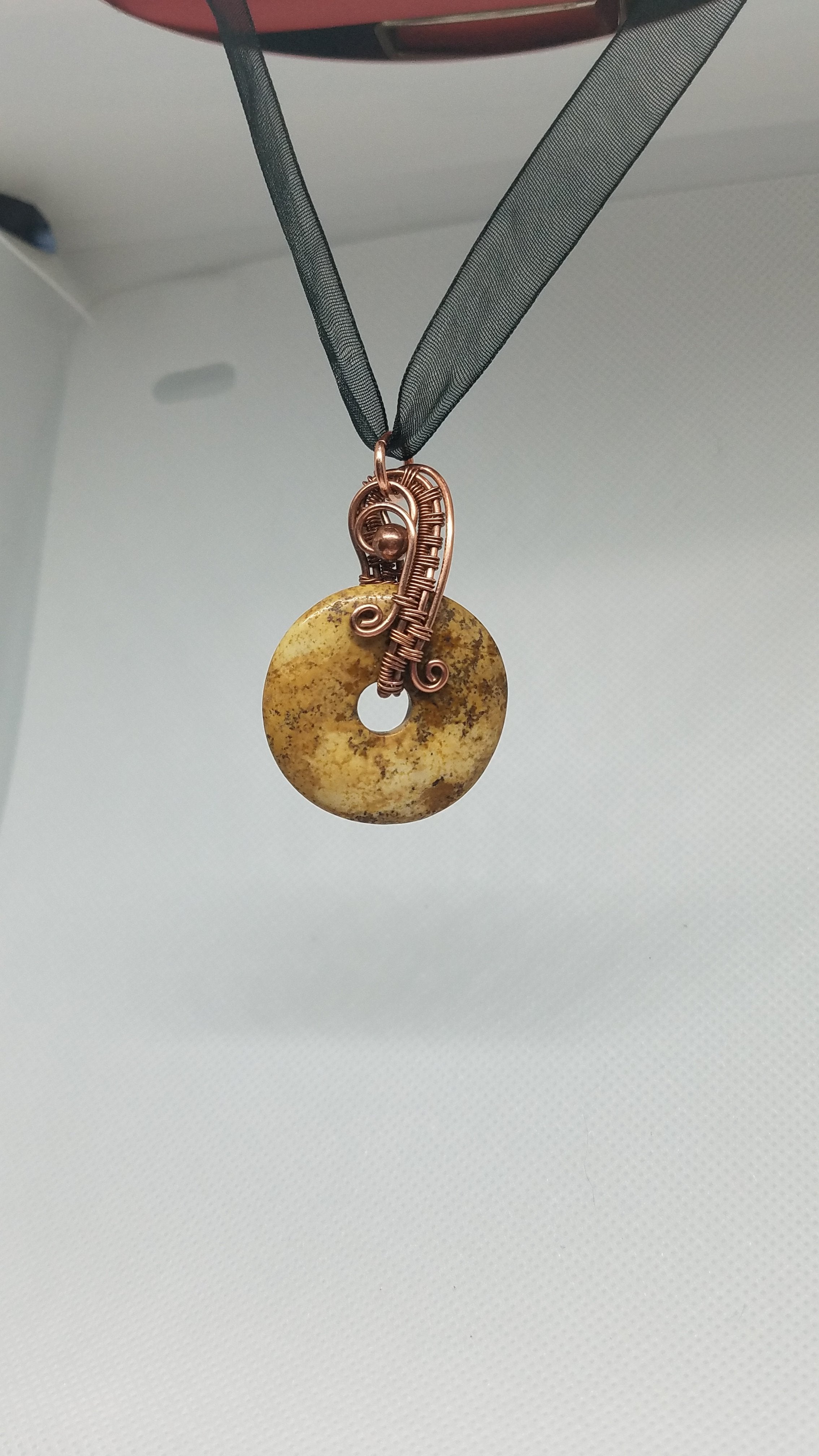 Pendant copper wire woven picture Jasper donut bead