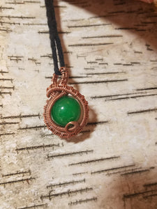 Copper wire woven pendant with 18mm bead